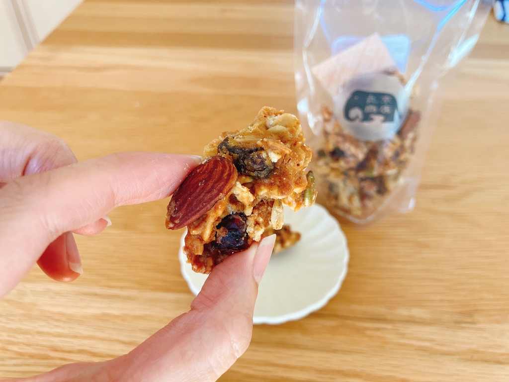 坂ノ途中おまかせおやつ定期便で届いたざくざくクッキー