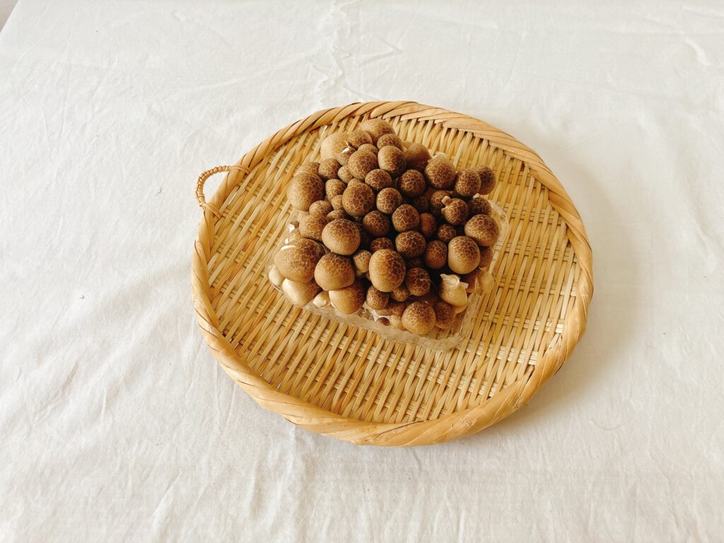 坂ノ途中のきほんのお野菜セットに入っていたブナシメジ