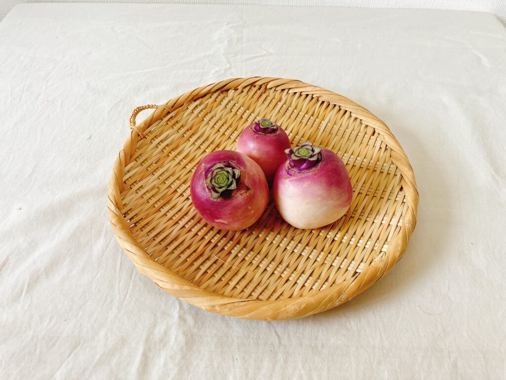 坂ノ途中のきほんのお野菜セットに入っていた雪かぶ